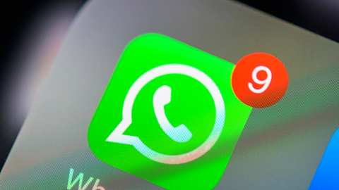 Das neue WhatsApp-Update kann peinliche Verwechslungen verhindern. - Foto: imago images / imagebroker