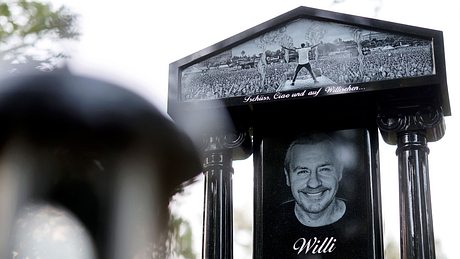 Willi Herren: Sein Grab wurde geschändet! - Foto: IMAGO / Panama Pictures