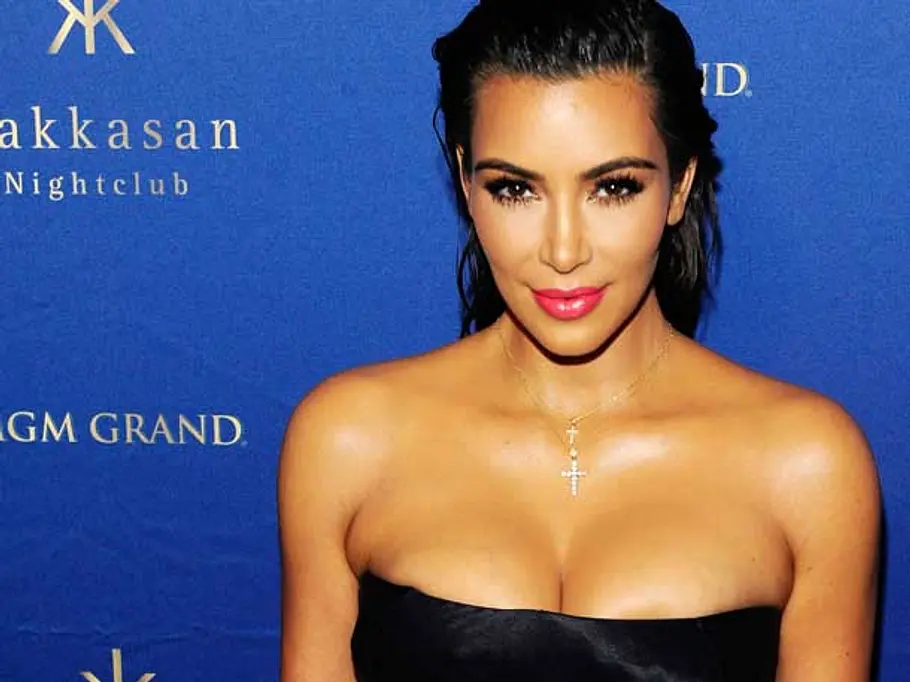 Schönste Frau der Welt Platz 2 Kim Kardashian Schönste Frau der Welt Platz 2 Kim Kardashian