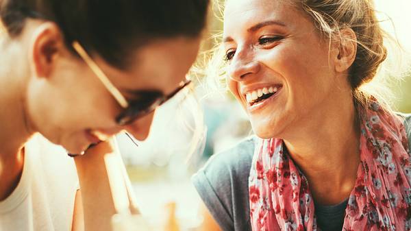 Über diese Witze lachen nur intelligente Menschen - Foto: iStock