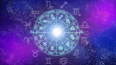 Neptun macht drei Sternzeichen das Leben schwer - Foto: Evheniia Vasylenko / iStock