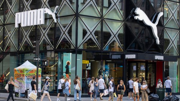 Puma Sale - Foto: iStock / hapabapa