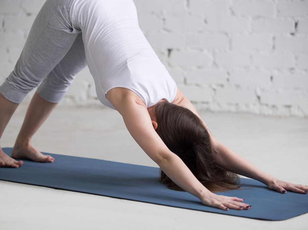 Yoga-Übungen für Einsteiger: Der Hund